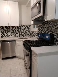 307 37th St, Union City, NJ, 07087