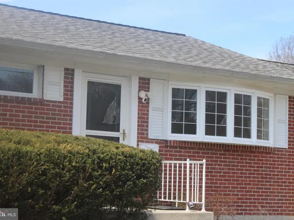 402 Glenmont Ave, Glen Burnie, MD 21061