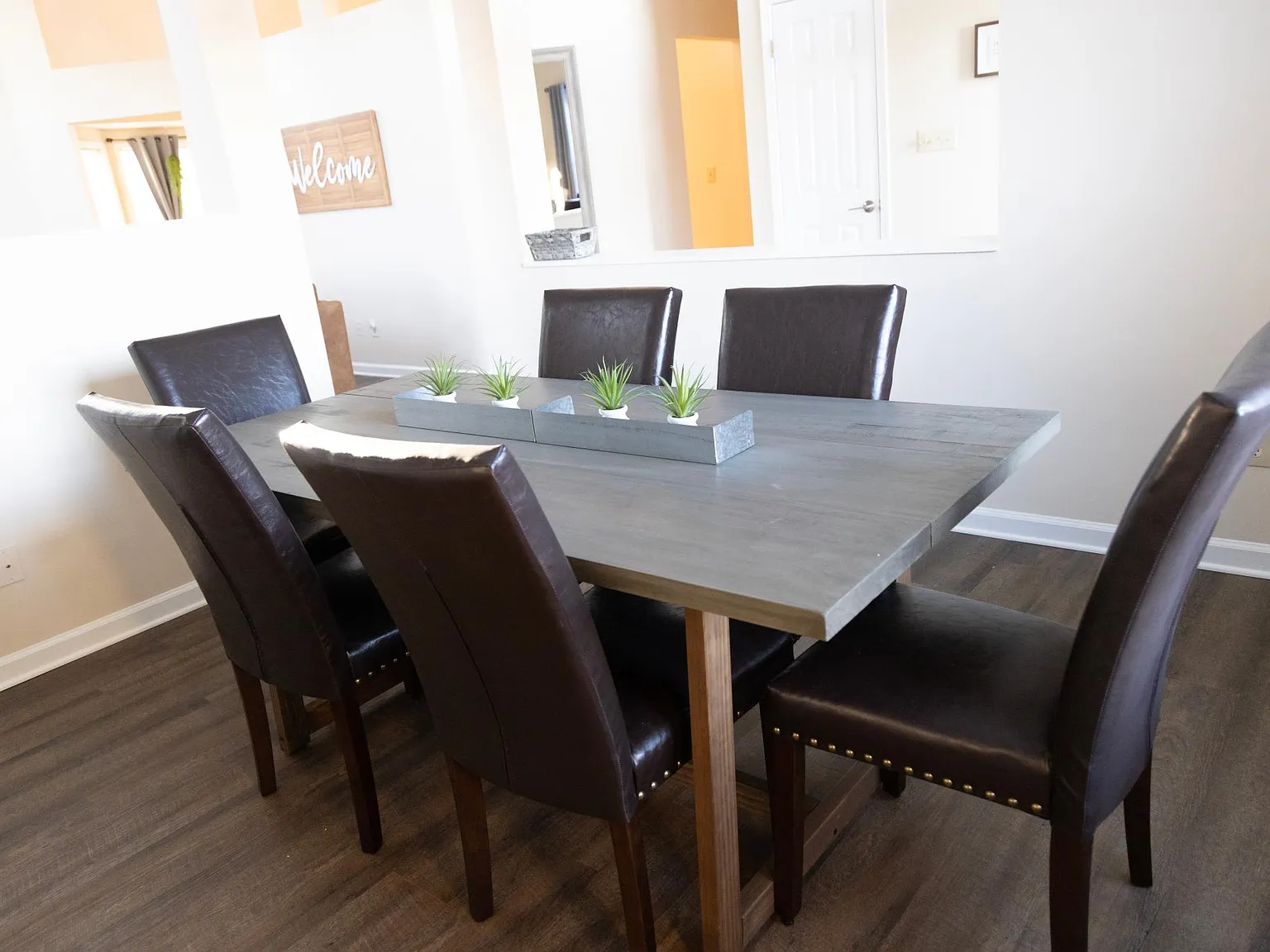 3 bed, 1761 sqft, $5,400 — Photo 4