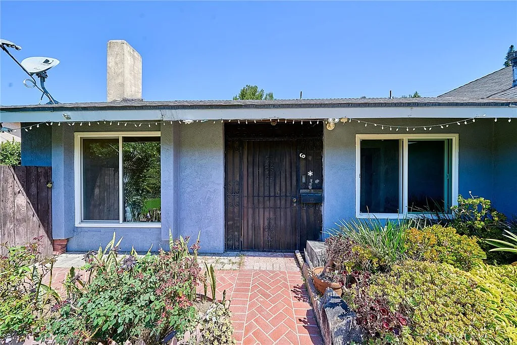 4 bed, 1749 sqft, $5,500 — Photo 4