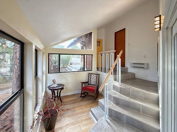 5th image of 435 Camino Cereza