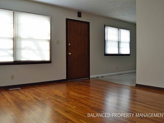 living_room_2011