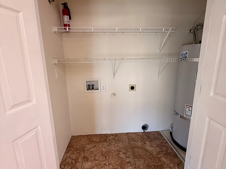 4871 Mount Adams View Dr — Photo 43