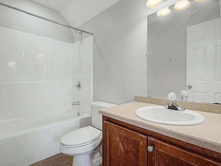 158 Ashley Ln NE — Photo 33
