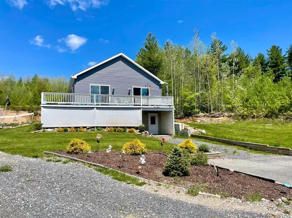 24 Page Dr, Cadyville, NY 12918
