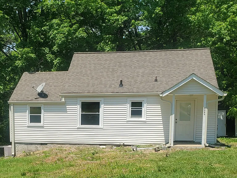 6305 Carney Rd — Photo 1