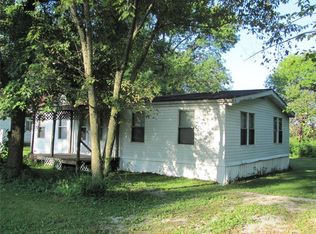 203 S Elm St, Bellflower, MO 63333