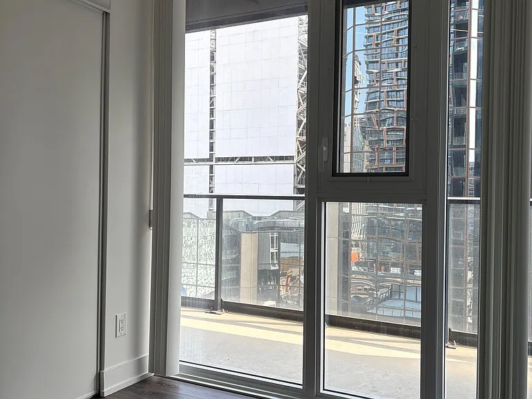 20 Edward St #904 — Photo 14