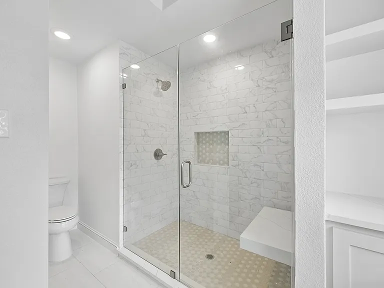 1916 Arbor Creek Dr — Photo 21