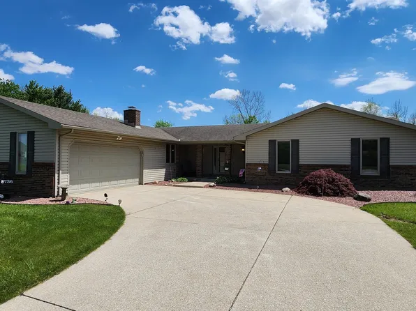 8736 Nicole Dr, Fort Wayne, IN 46806