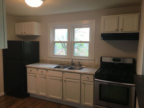 5th image of 313 17th St