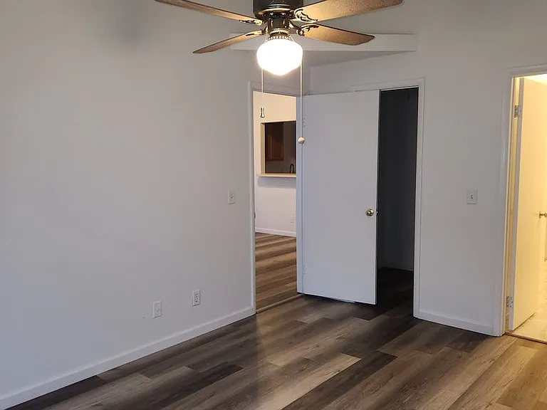 7048 Picaroon Ln — Photo 19