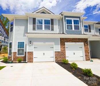 364 Creekview Rd, Hendersonville, NC, 28792