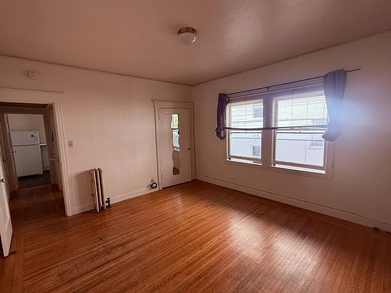 2320 Haste St #8 — Photo 3