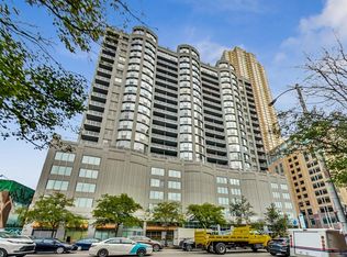 600 N Dearborn St APT 602, Chicago, IL