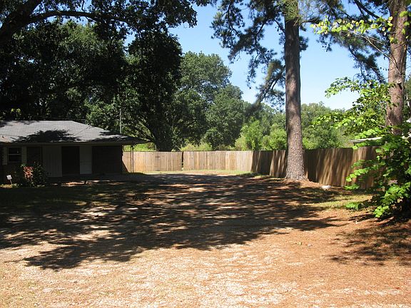 2nd image of 5101 Bon Aire Dr