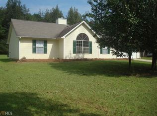 41 Sandstone Ln, Sharpsburg, GA 30277