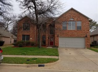 6515 Forest Park Dr, Arlington, TX 76001
