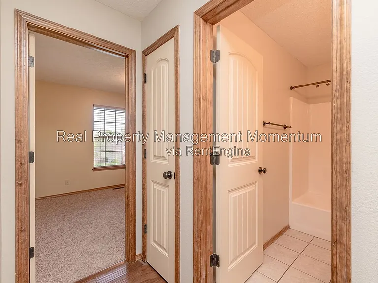 732 E Gallup Hill Rd — Photo 31