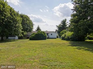 2105 Moonlight Dr, Hampstead, MD 21074