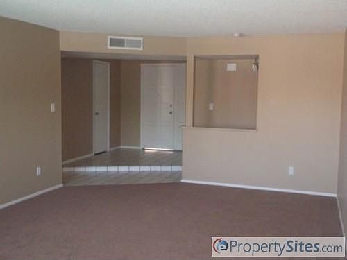 5th image of 4208 W Frier Dr