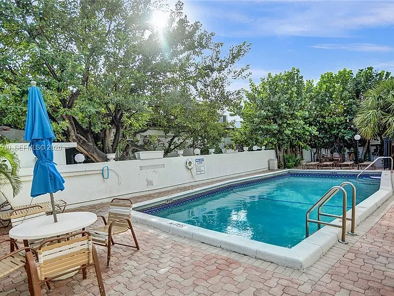 2900 Banyan St #408 — Photo 23