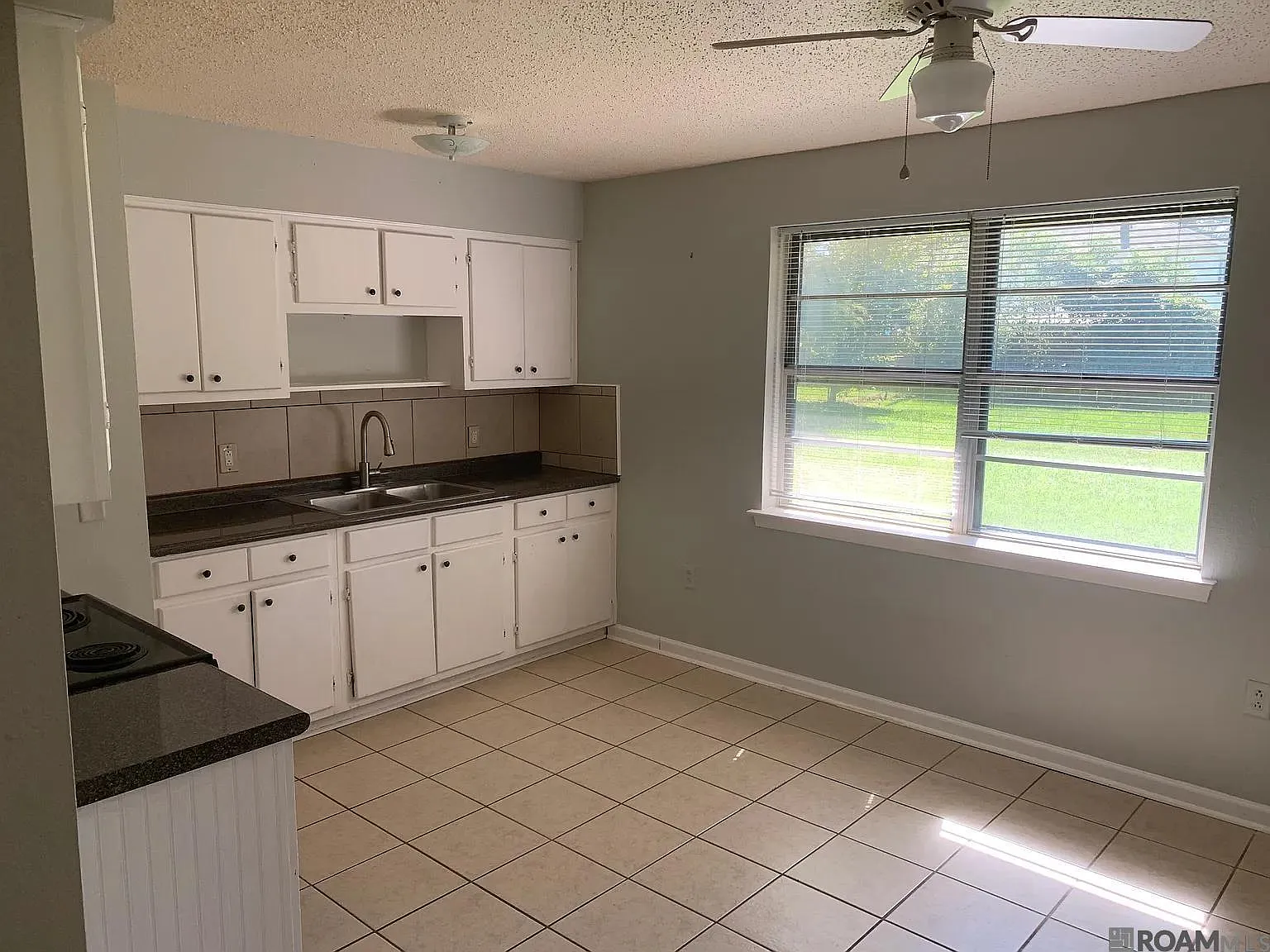 3 bed, 1200 sqft, $1,500 — Photo 3