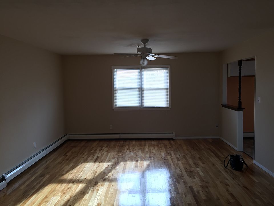 1st image of 15 Kearney Ave