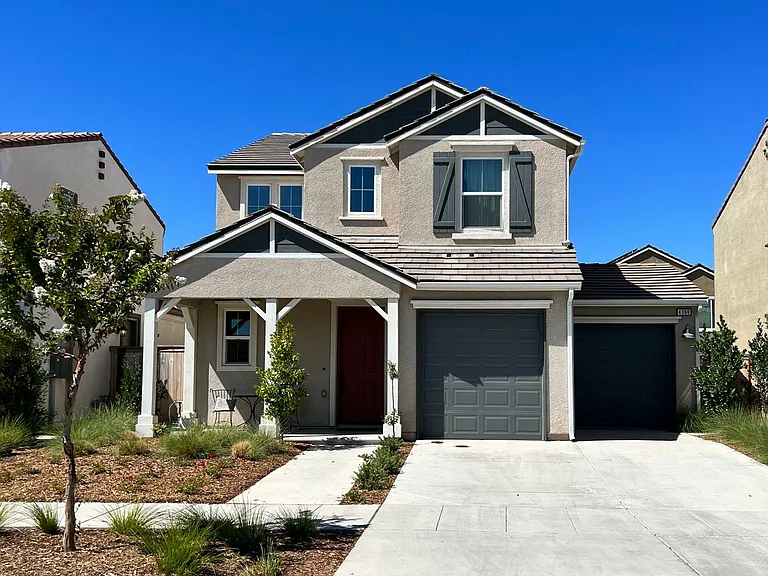 4366 Redrock Dr — Photo 1