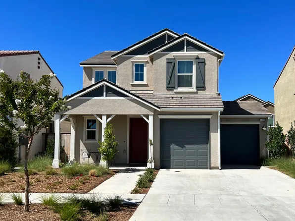 4366 Redrock Dr, Madera, CA 93636