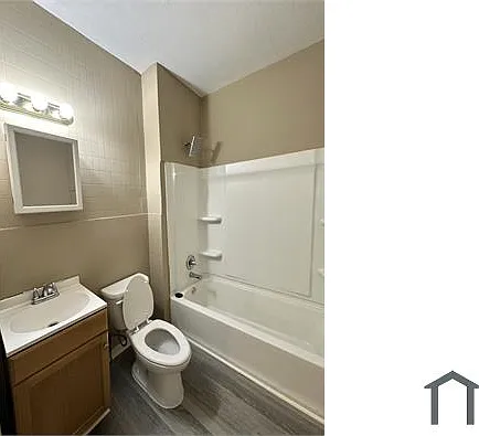 4 bed, 1865 sqft, $950 — Photo 2