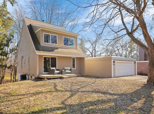 110153 Stanford Cir, Chaska, MN 55318