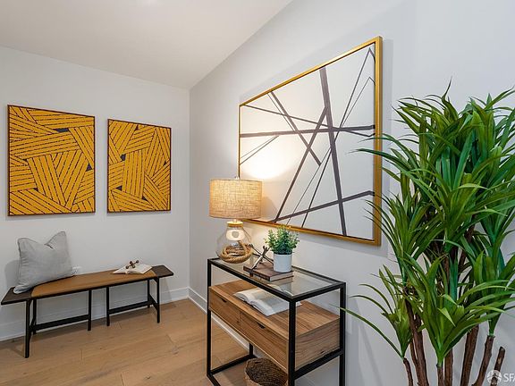 3rd image of 201 Folsom St APT 4G