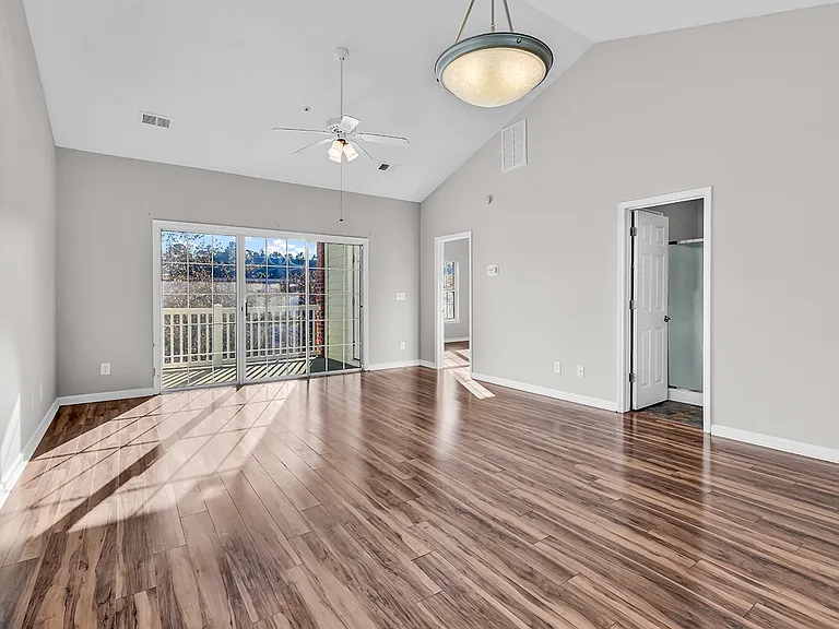 3947 Gladiola Ct #303 — Photo 9