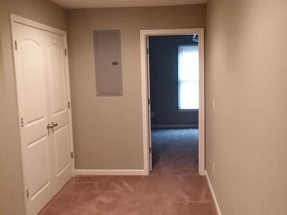 2nd image of 4962 West St