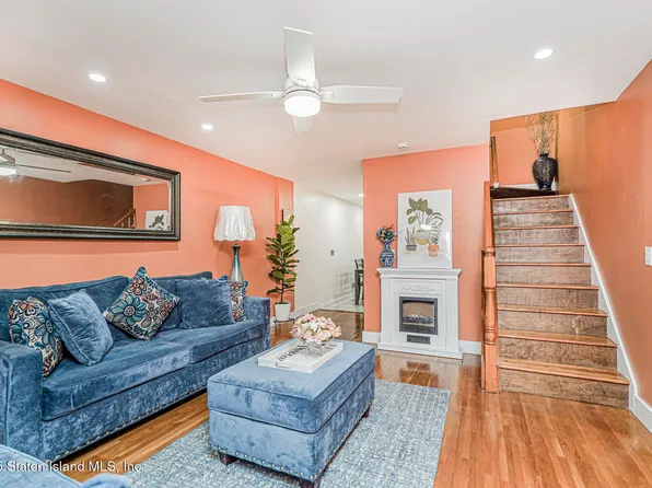 98 Church Avenue image 15 of 38