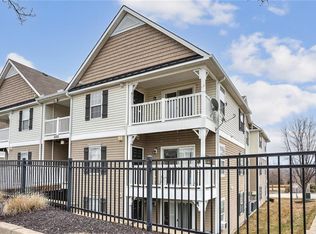 8000 N Drury Ave UNIT 3C, Kansas City, MO 64119