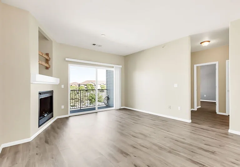 4451 S Ammons St #3-305 — Photo 2