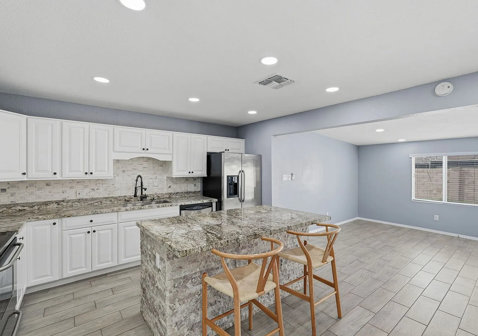Recently Remodeled Home with All Appliances Included! — Photo 2