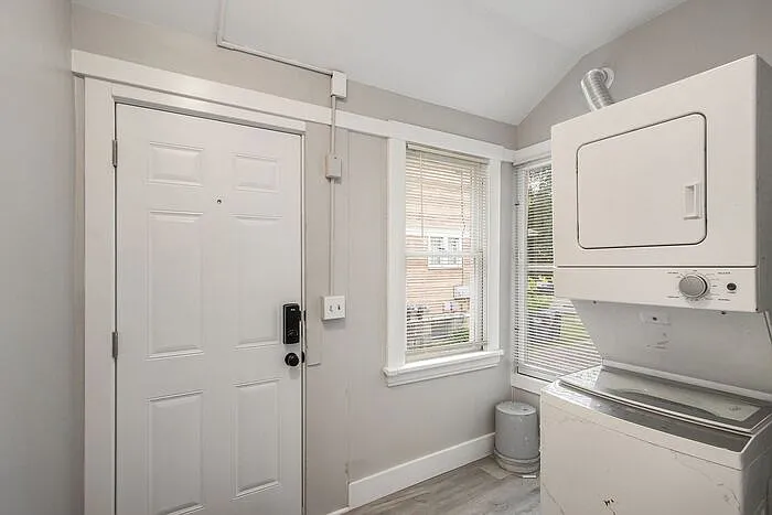 728 W Lovell St #1 — Photo 15