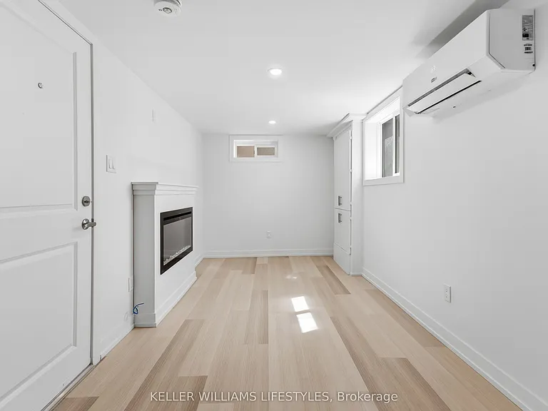 350 Reynolds Rd #2 — Photo 9