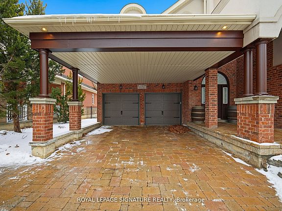 3rd image of 1592 Hallstone Rd