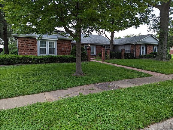 2nd image of 6605 Hyde Park Dr