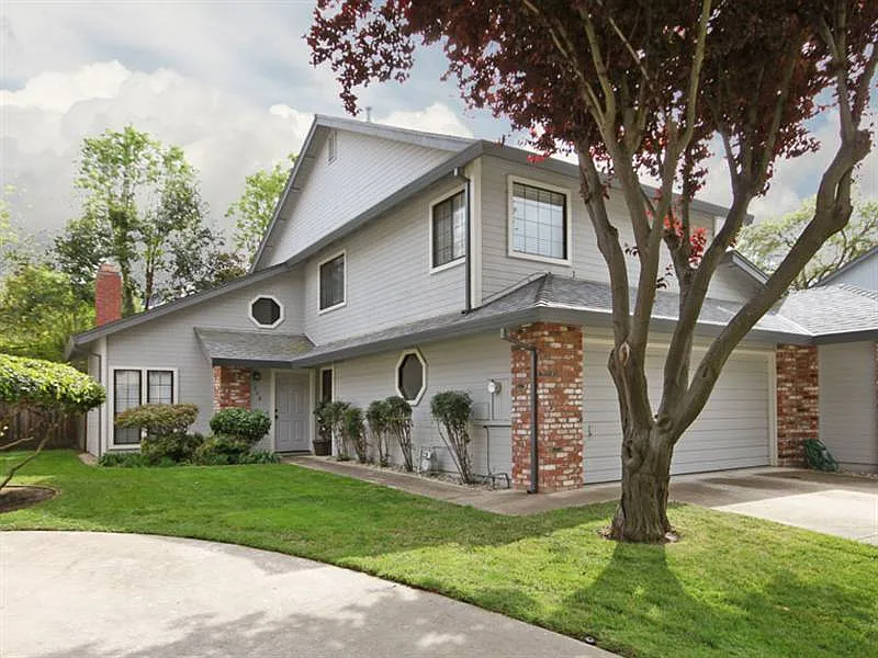 308 River Isle Way photo 1