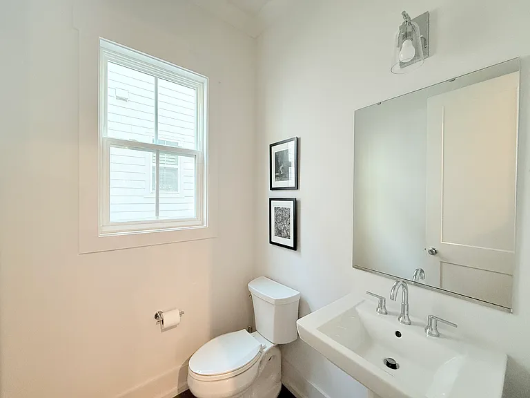 5224 Lynnville Ave — Photo 12