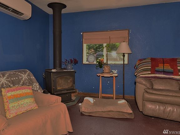 5th image of 22327 NE Martin Pl