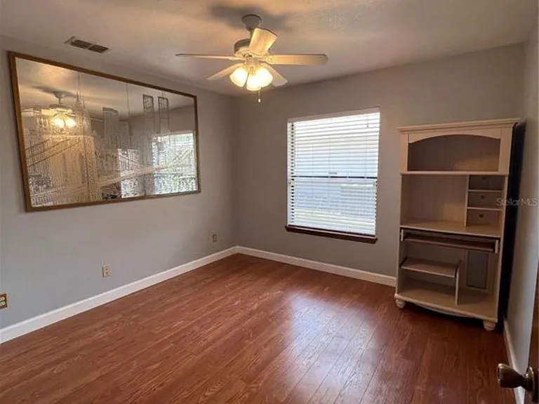 8008 Eden Park Rd — Photo 15