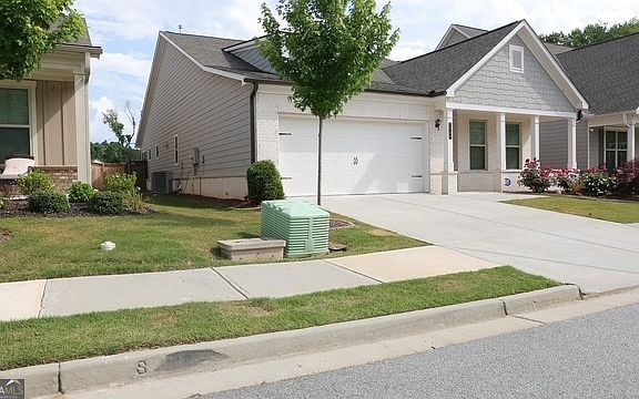 2nd image of 2937 Knob Creek Dr
