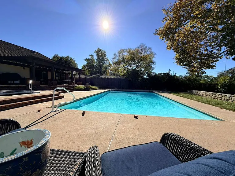 711 Country Club Dr — Photo 52