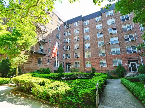 2531 East 7th Street image 1 of 43